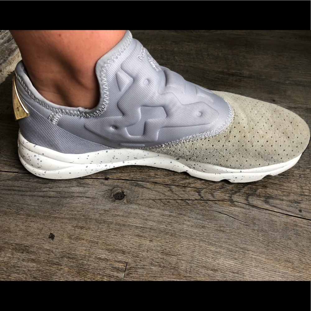 Gray Reebok Sneakers with Ortholite insoles